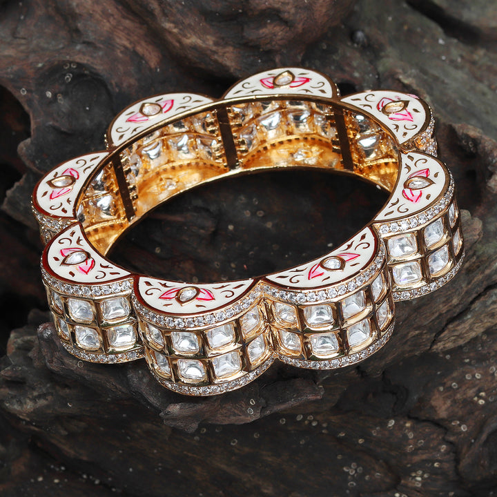 Gold Finished Square Cut Kundan Polki Kada