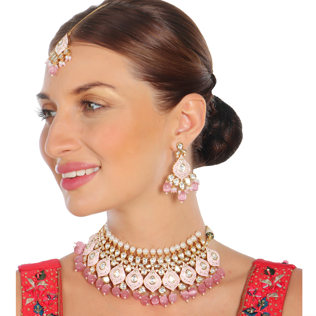 White Meenakari Kundan Pearl Choker Set